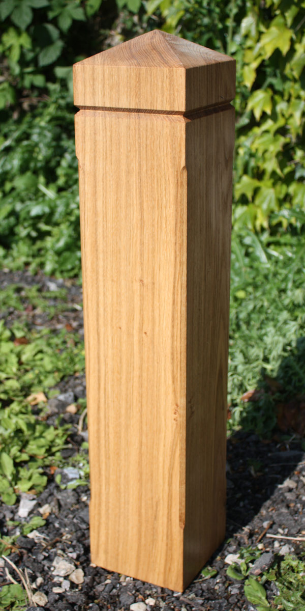 Wooden Bollard made from English Oak with 4-way top, routed pinstripe and fluted edges Wooden Bollard made from English Oak with 4-way top, routed pinstripe and fluted edges